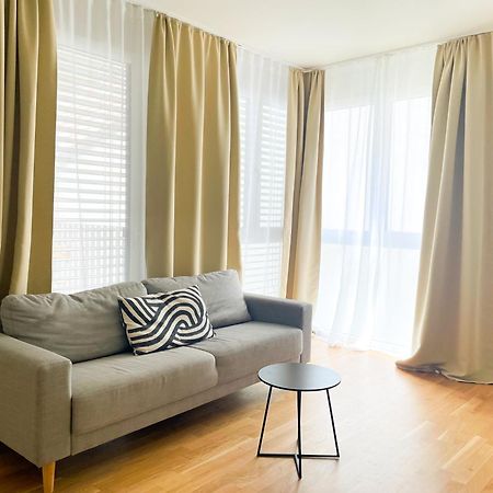 Whats-App Self-Check-In - 1Br Apartment, Near Airport,15 Min To Center Viena Cameră foto