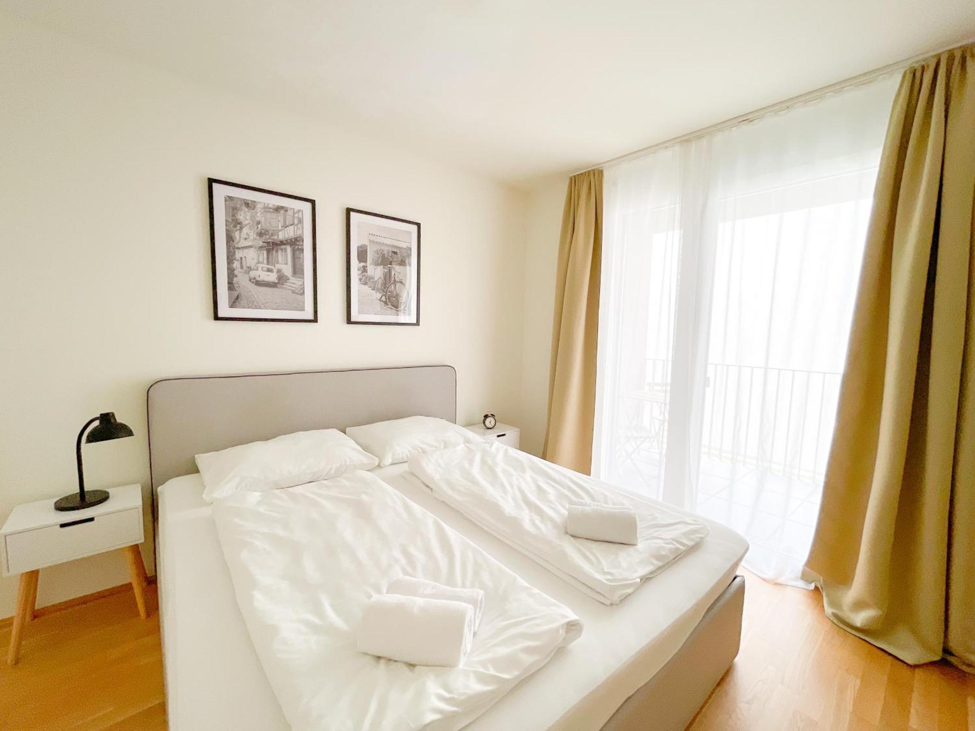 Whats-App Self-Check-In - 1Br Apartment, Near Airport,15 Min To Center Viena Cameră foto