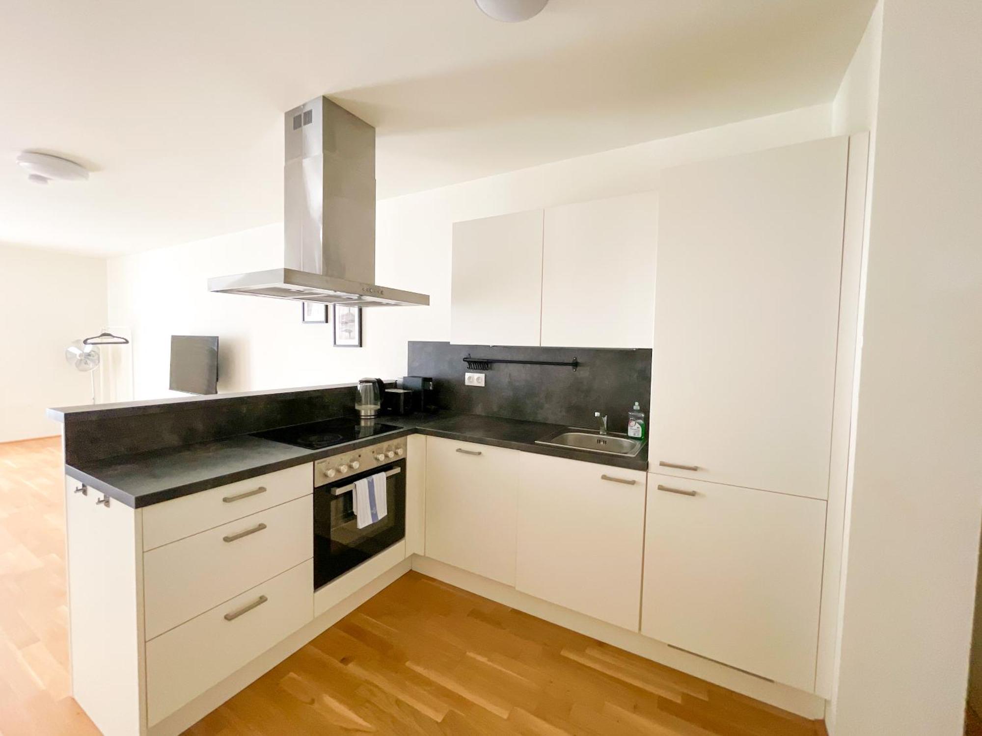 Whats-App Self-Check-In - 1Br Apartment, Near Airport,15 Min To Center Viena Cameră foto
